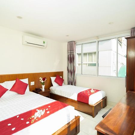 Phan Lan 2 Hotel Thành Pho Ho Chí Minh Esterno foto