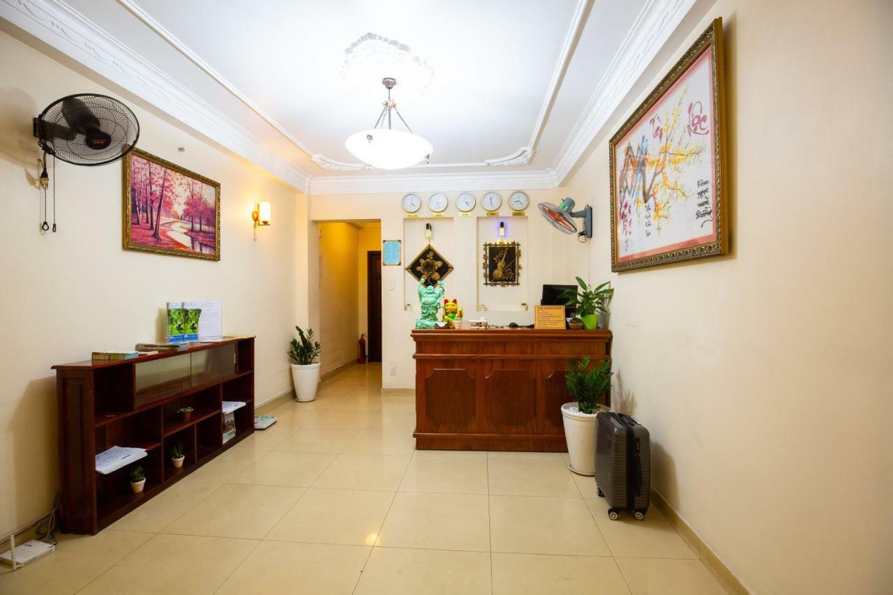 Phan Lan 2 Hotel Thành Pho Ho Chí Minh Esterno foto